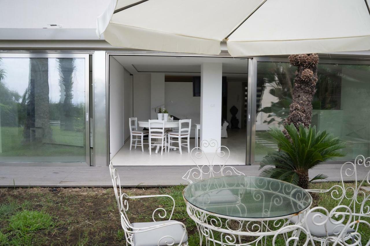 Villa Acquabianca Aci Castello Esterno foto